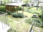Blick in den Garten - EINFAMILIENHAUS als REIHENMITTELHAUS in ruhiger Lage mit 2 Balkonen & Garten in STUTTGART-WOLFBUSCH