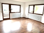 Wohnzimmer Wohnung EG - Komplett frei in ruhiger Grünlage über BAD LIEBENZELL! Großzügiges 2-FAMILIEN-HAUS mit großem Garten und Doppelgarage in MAISENBACH-ZAINEN