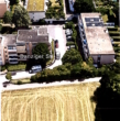 Luftaufnahme Feldrandlage - Für KAPITALANLEGER oder SELBSTNUTZER geeignet! Ruhige 2-ZIMMER-WOHNUNG mit Balkon & Garage in DITZINGEN!