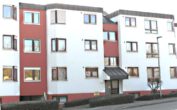 Eingangsseite - Moderne 3 1/2-ZIMMER-WOHNUNG mit eigenem HOBBYRAUM & GARTEN in STUTTGART-WEILIMDORF !!!