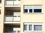 Südansicht 2 - Energetisch bestens modernisierte 2-ZIMMER-WOHNUNG mit Parkett, Top-Einbauschränken und Südbalkon, Einbauküche mit Theke, neuem Bad und abgeschlossenem TG-Platz in ruhiger Aussichtslage von KÖNGEN!