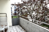 Balkon Bild 1 - Sympathische 3 1/2-ZIMMER-MIETWOHNUNG mit Parkett, neuer Einbauküche & Südbalkon in HEMMINGEN